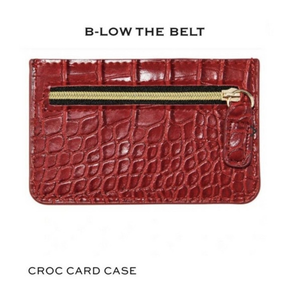 {B-LOW THE BELT} Croc Card Case